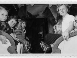 im karussell beim sangerfest 1954